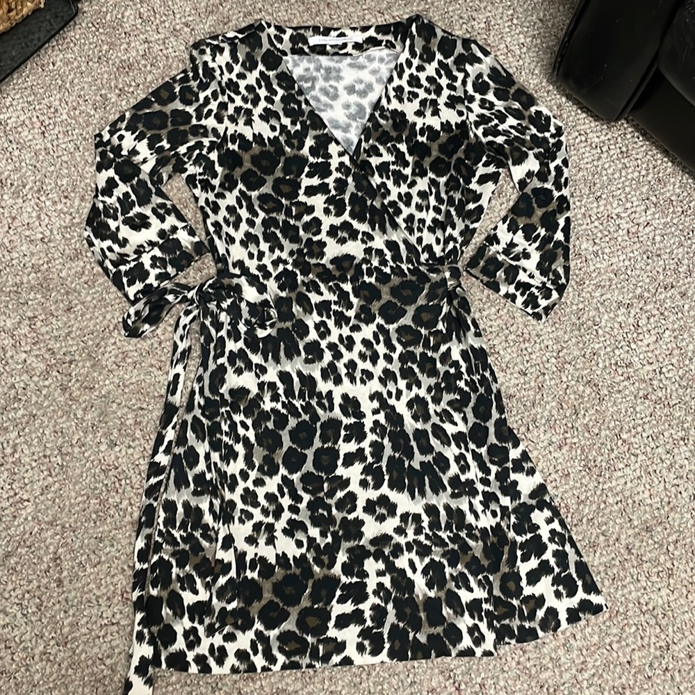 Diane von furstenberg wrap dress